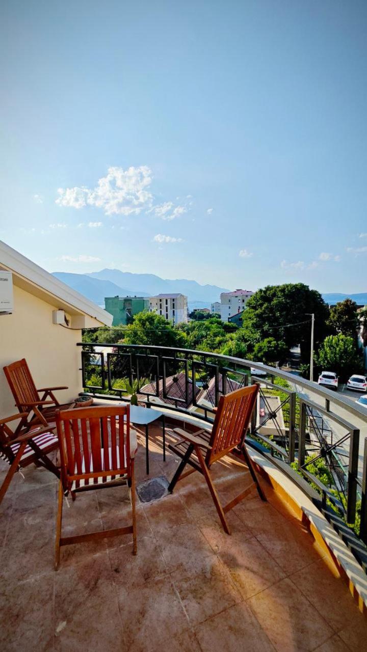Apartmani Radovic Биела Экстерьер фото
