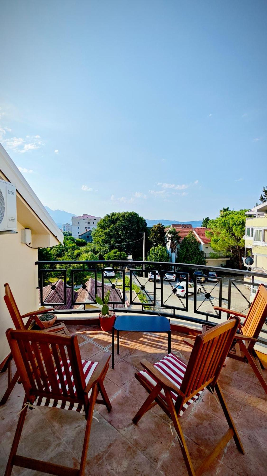 Apartmani Radovic Биела Экстерьер фото